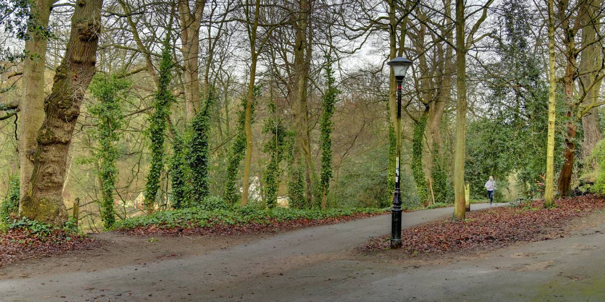 A forerunner of this light near Prebends Bridge inspired the lamp in CS Lewis's Narnia books